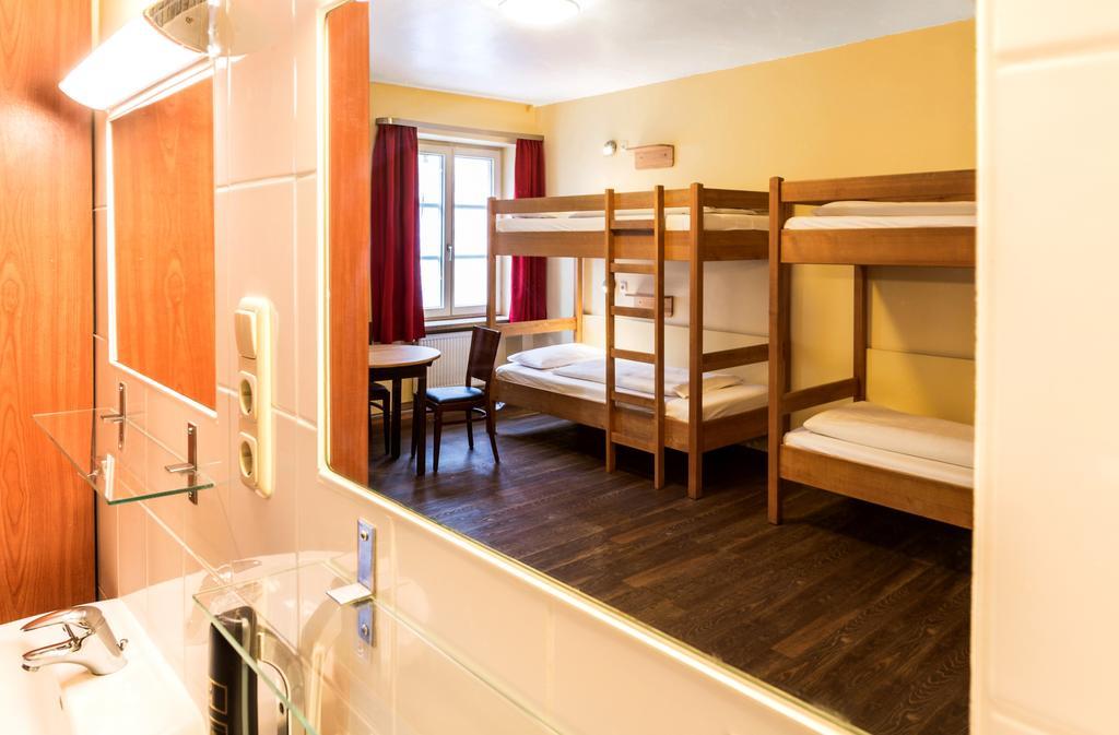 Euro Youth Hotel München Ngoại thất bức ảnh